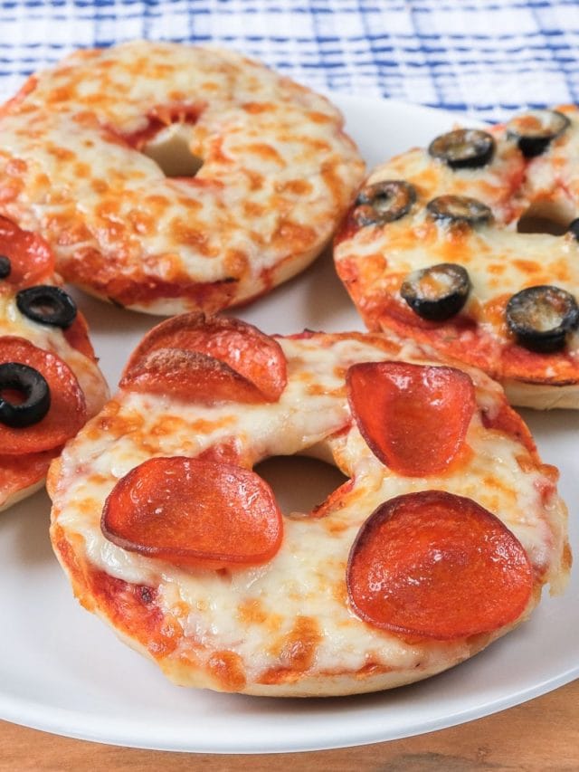 cropped-air-fryer-pizza-bagels.jpg